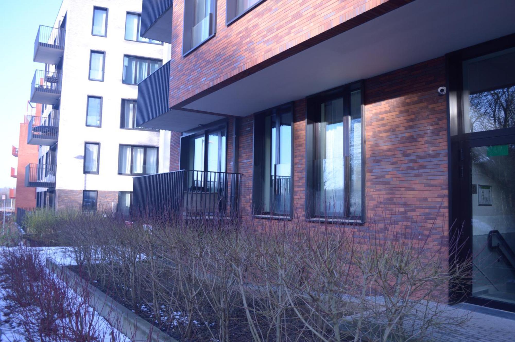 1br Metro Hopital Erasme Bordet Handicapt Friendly Brussels