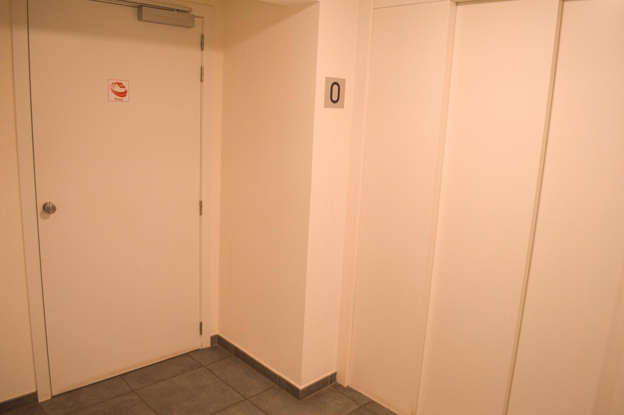 1br Metro Hopital Erasme Bordet Handicapt Friendly Appartamento *